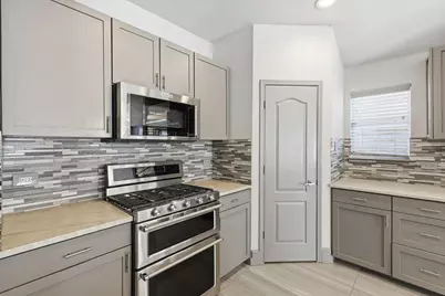 3202 Mason Avenue, Corinth, TX 76210 - Photo 7