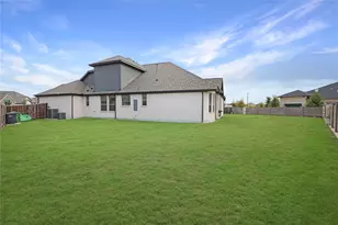 890 Stanley St, Prosper, TX 75078 - Photo 33