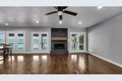 1004 W Lake Drive, Weatherford, TX 76087 - Photo 5