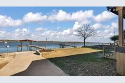 1004 W Lake Drive, Weatherford, TX 76087 - Photo 35