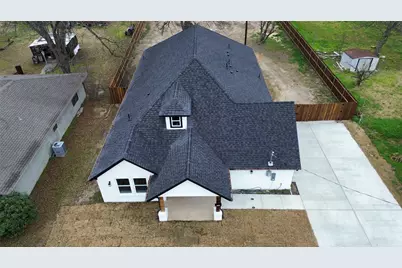 802 S Medora Street, Terrell, TX 75160 - Photo 3