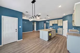 601 E Willingham St, Cleburne, TX 76031 - Photo 11