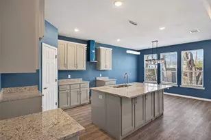 601 E Willingham St, Cleburne, TX 76031 - Photo 9