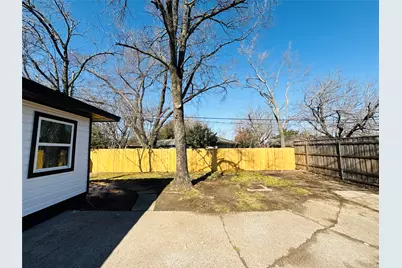 9009 Fairhaven Lane, Dallas, TX 75227 - Photo 37