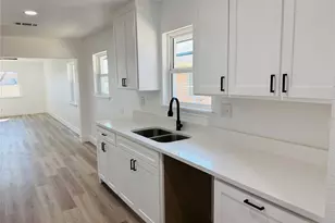 9009 Fairhaven Ln, Dallas, TX 75227 - Photo 17