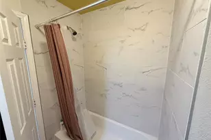 807 Kaufman St, Waxahachie, TX 75165 - Photo 19