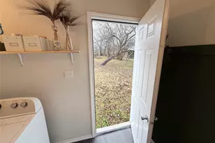 807 Kaufman St, Waxahachie, TX 75165 - Photo 21