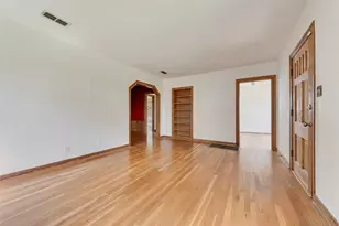 4616 Calmont Ave, Fort Worth, TX 76107 - Photo 7