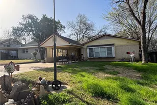 829 W Church St, Grand Prairie, TX 75050 - Photo 1