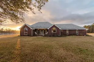 10100 FM 1650, Gilmer, TX 75645 - Photo 1