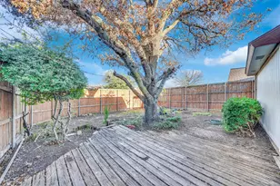 139 Kingsbridge Dr, Garland, TX 75040 - Photo 29