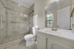 139 Kingsbridge Dr, Garland, TX 75040 - Photo 23