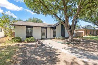 2038 Ash Hill Road, Carrollton, TX 75007 - Photo 3