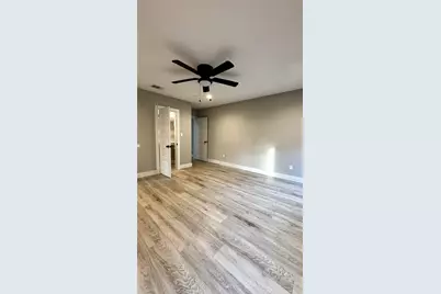 601 S Oak Cliff Boulevard #601W, Dallas, TX 75208 - Photo 11