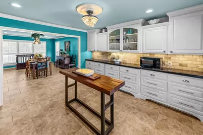 21081 Trailwood Court, Whitney, TX 76692 - Photo 9