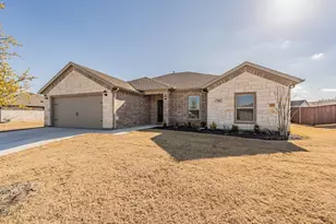 744 Stone Eagle Dr, Azle, TX 76020 - Photo 37