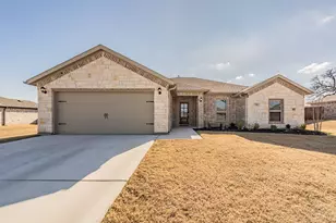 744 Stone Eagle Dr, Azle, TX 76020 - Photo 3