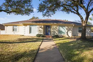 6425 Heidelburg Ct, North Richland Hills, TX 76180 - Photo 1