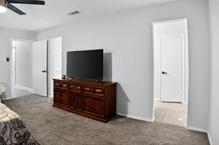 6425 Heidelburg Ct, North Richland Hills, TX 76180 - Photo 25