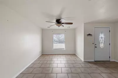 310 S 3rd Street, Abbott, TX 76621 - Photo 3