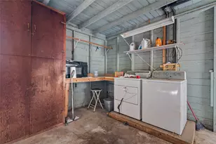 310 S 3rd St, Abbott, TX 76621 - Photo 15