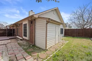 1355 Jasmine Dr, Lewisville, TX 75077 - Photo 23