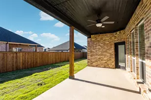 723 Cobblestone Cir, Mabank, TX 75147 - Photo 25