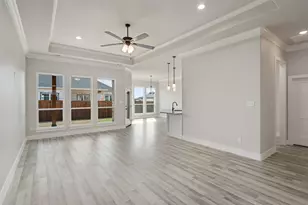723 Cobblestone Cir, Mabank, TX 75147 - Photo 3