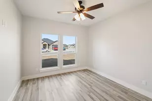 723 Cobblestone Cir, Mabank, TX 75147 - Photo 19