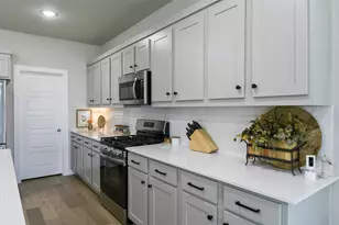 540 Moonrise St, Waxahachie, TX 75165 - Photo 9