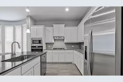 10825 Bloodstone Drive, Fort Worth, TX 76036 - Photo 5