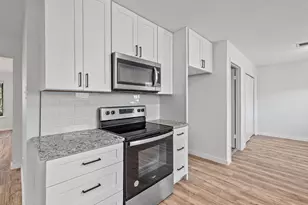 600 Circleview Dr N, Hurst, TX 76054 - Photo 7