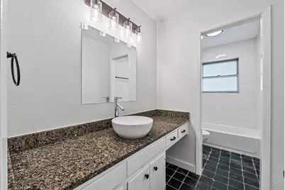 600 Circleview Drive N, Hurst, TX 76054 - Photo 19