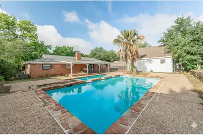 600 Circleview Drive N, Hurst, TX 76054 - Photo 27