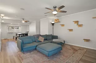 3518 Windsor St, Irving, TX 75062 - Photo 7