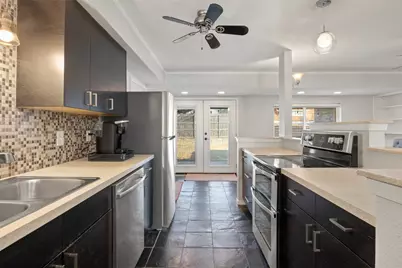 3518 Windsor Street, Irving, TX 75062 - Photo 5