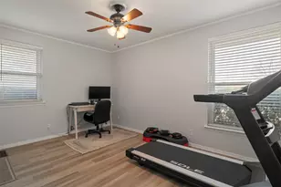 3518 Windsor St, Irving, TX 75062 - Photo 17