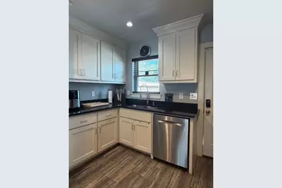 9926 Chireno Street, Dallas, TX 75220 - Photo 7