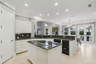 6800 Oak Hill Drive, Fort Worth, TX 76132 - Photo 13