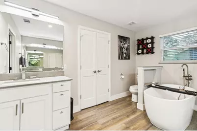 1712 Wildwood Street, Corinth, TX 76210 - Photo 11