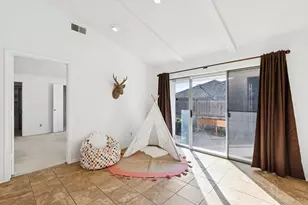 9702 Summerhill Ln, Dallas, TX 75238 - Photo 21