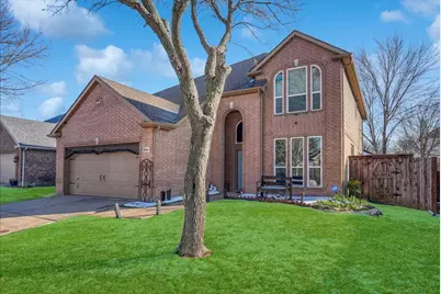 1044 Broken Spoke Drive, Little Elm, TX 75068 - Photo 3