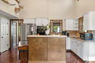 5827 SE County Rd 1095, Corsicana, TX 75109 - Photo 17