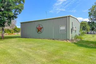 5827 SE County Rd 1095, Corsicana, TX 75109 - Photo 29