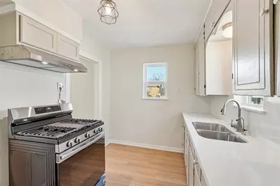 734 Genoa Avenue, Dallas, TX 75216 - Photo 11