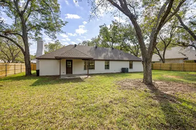 8906 Monticello Drive, Granbury, TX 76049 - Photo 29