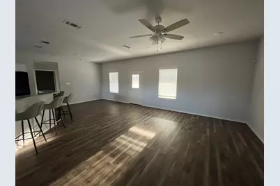 611 Gemini Court, Granbury, TX 76049 - Photo 3