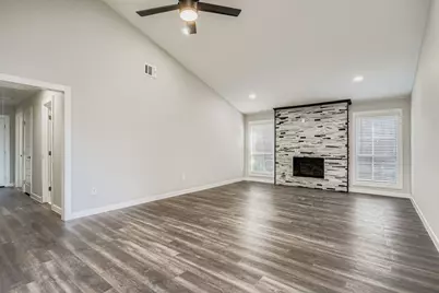 3809 Misty Meadow Drive, Fort Worth, TX 76133 - Photo 3