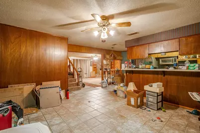 3900 Raphael Street, Fort Worth, TX 76119 - Photo 9