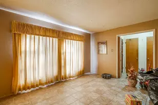 3900 Raphael St, Fort Worth, TX 76119 - Photo 5